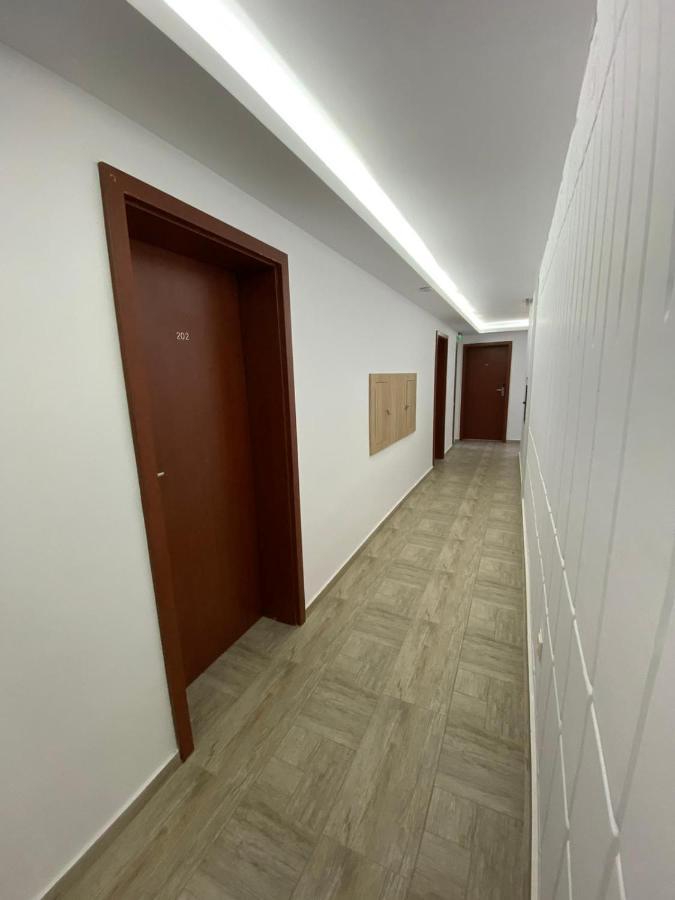 Hotel Gorj Targu Jiu Ngoại thất bức ảnh