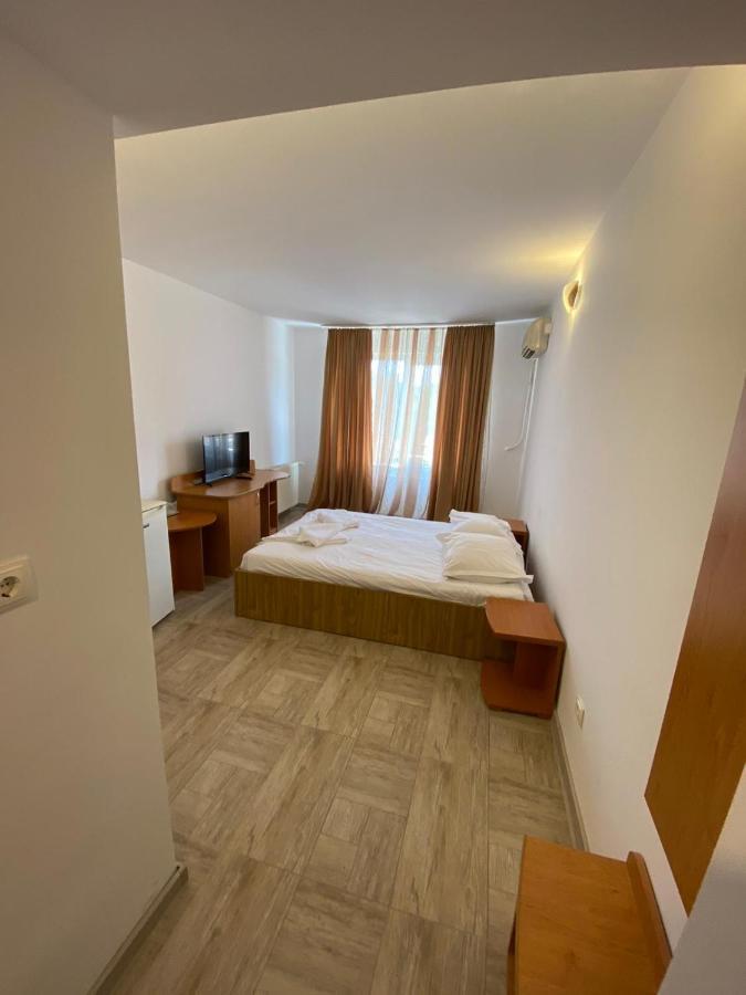 Hotel Gorj Targu Jiu Ngoại thất bức ảnh