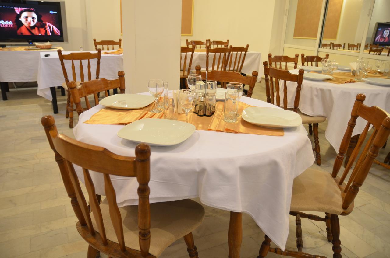 Hotel Gorj Targu Jiu Ngoại thất bức ảnh