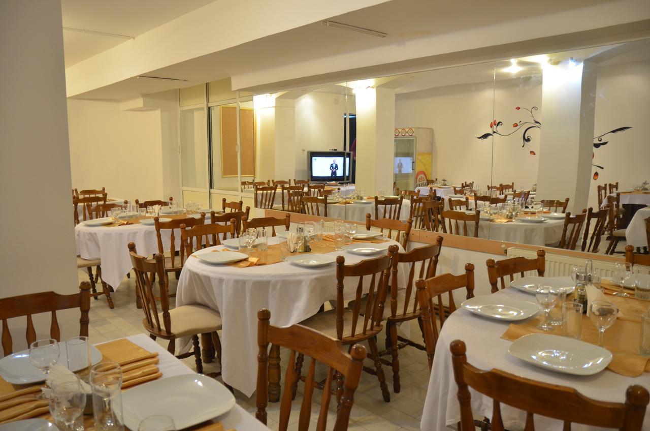 Hotel Gorj Targu Jiu Ngoại thất bức ảnh