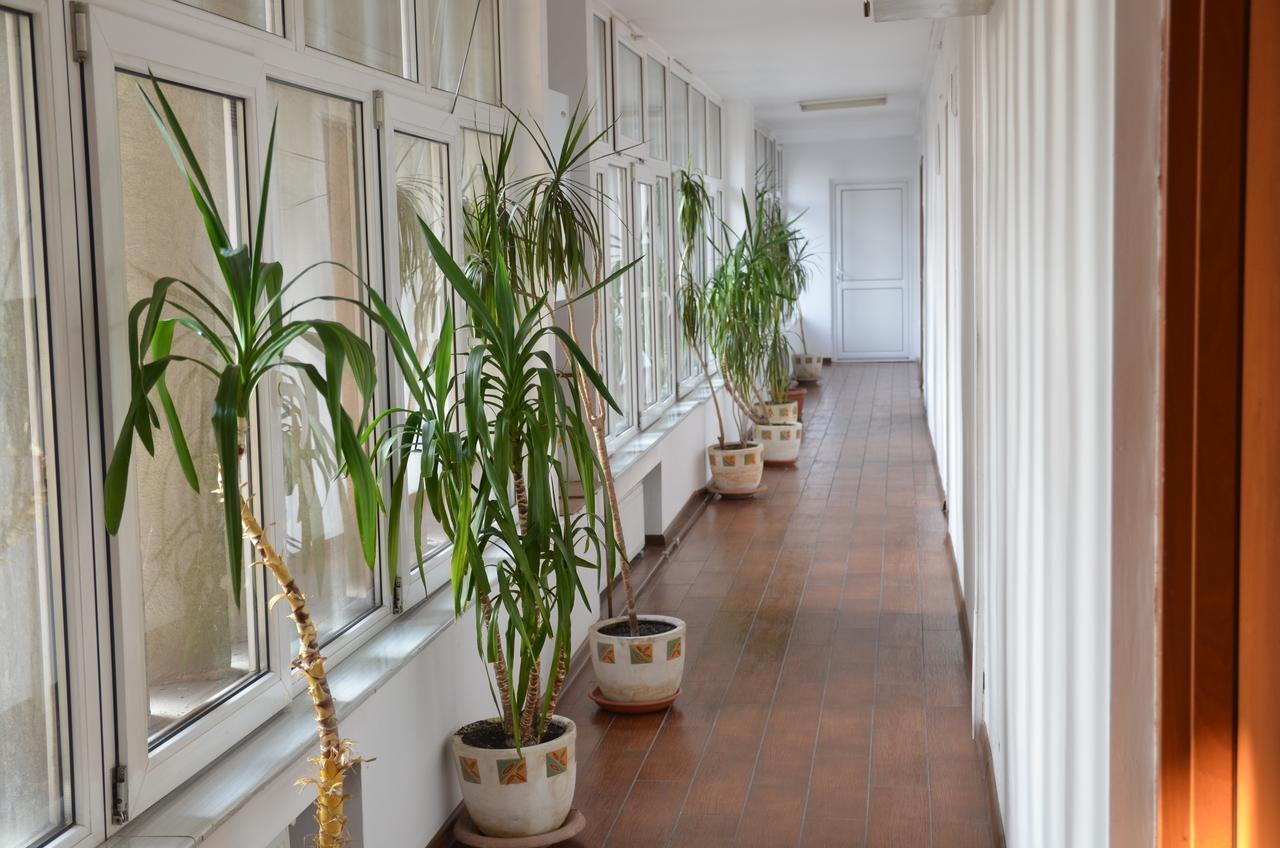 Hotel Gorj Targu Jiu Ngoại thất bức ảnh